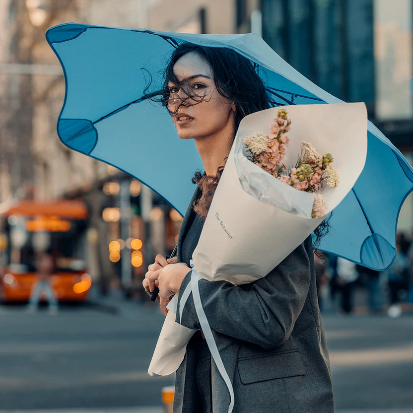 Blunt | Umbrella Blunt Metro Sky Blue | Shut the Front Door