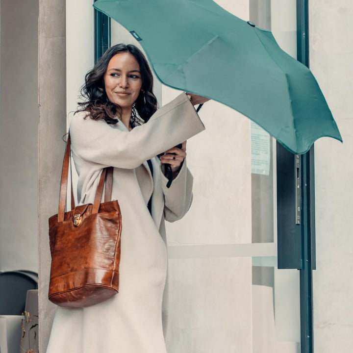 Blunt | Umbrella Blunt Classic Forest Green | Shut the Front Door