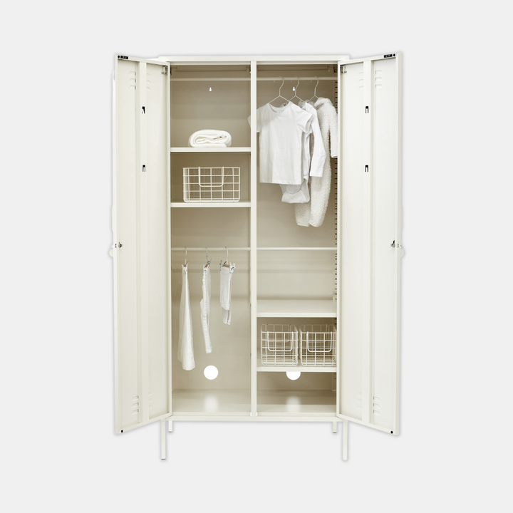 Mustard | Twinny Locker - Chalk | Shut the Front Door