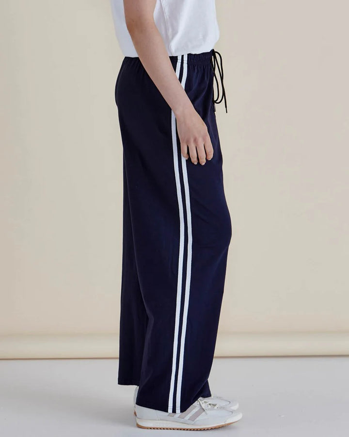 Betty Basics | Nikki Relax Cotton Jogger - Navy | Shut the Front Door
