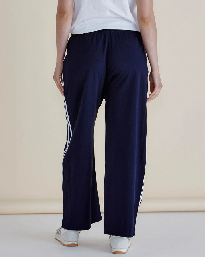 Betty Basics | Nikki Relax Cotton Jogger - Navy | Shut the Front Door