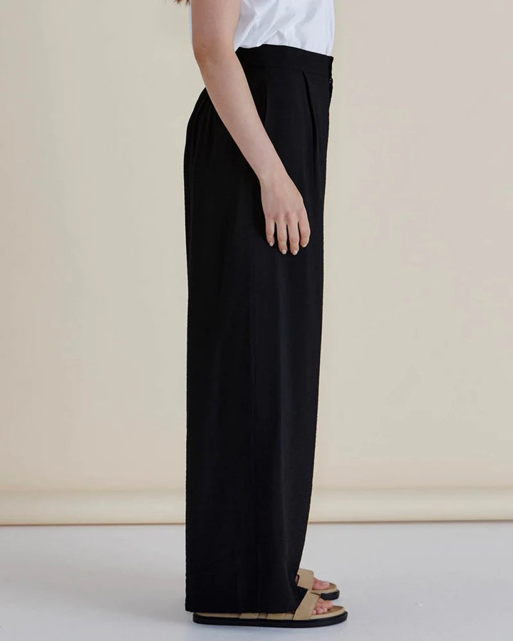 Betty Basics | Zander Pant - Black | Shut the Front Door