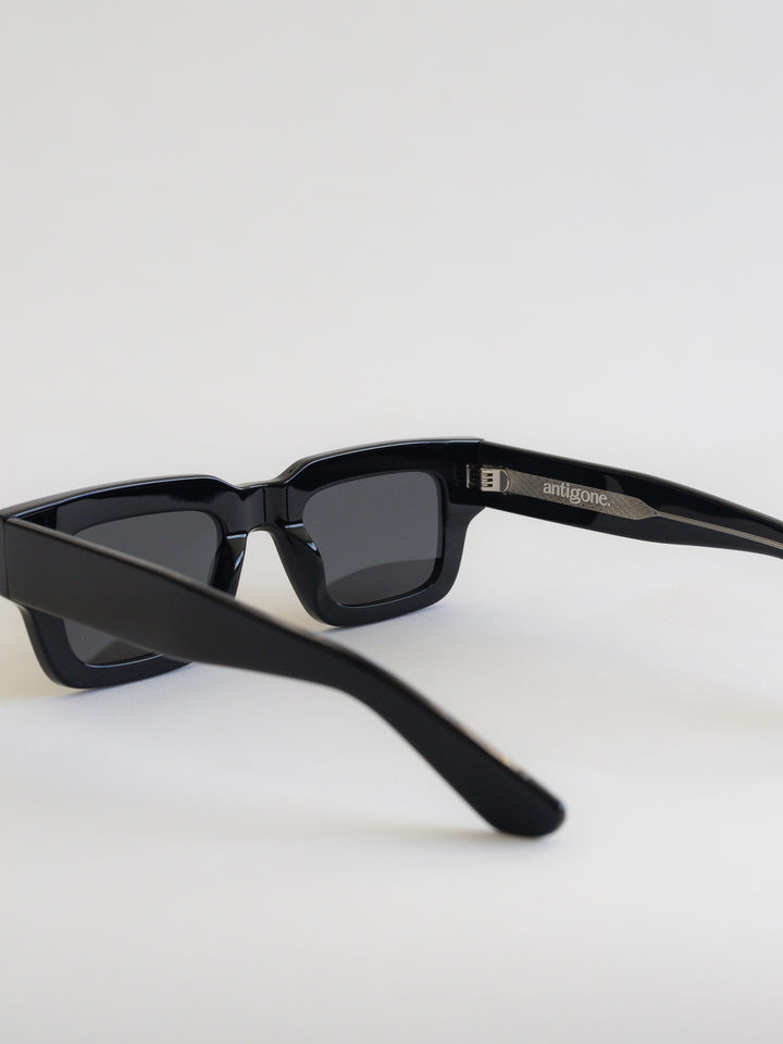 Antigone | Boston Sunglasses - Black | Shut the Front Door