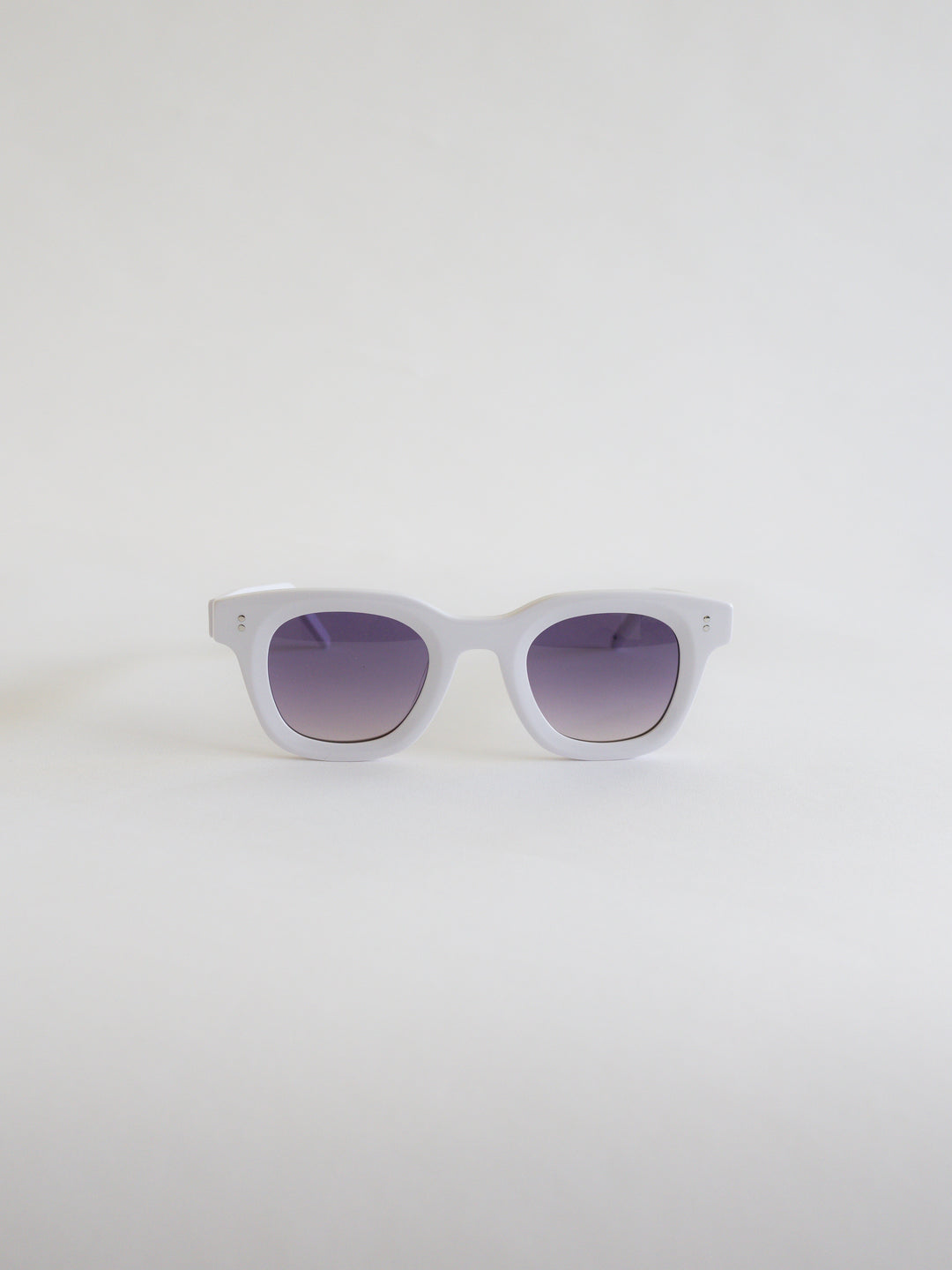 Antigone | Cooper Sunglasses - Snowy White | Shut the Front Door