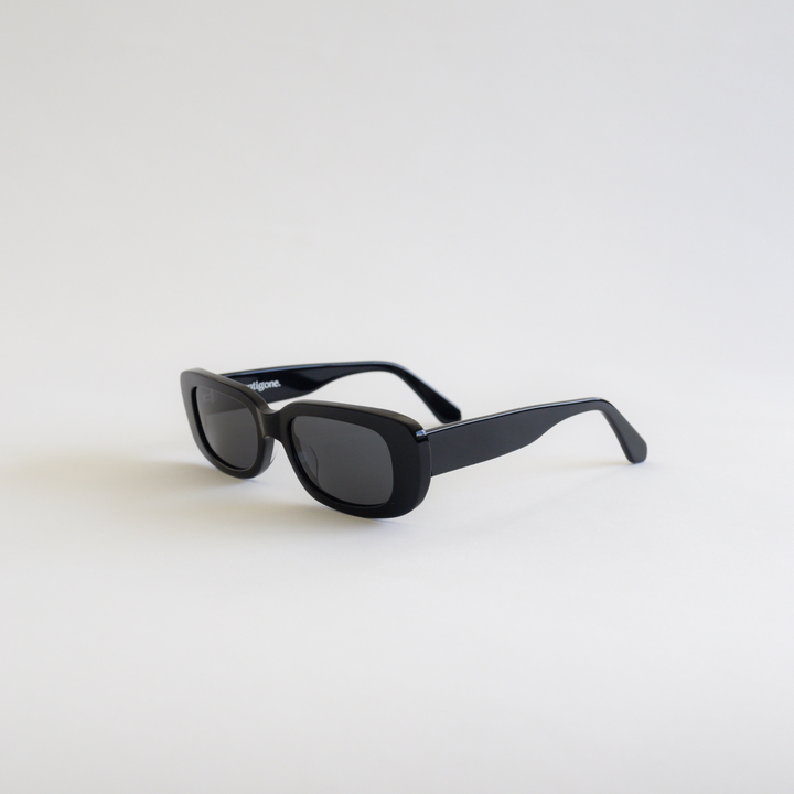 Antigone | Kelly Sunglasses - Black | Shut the Front Door