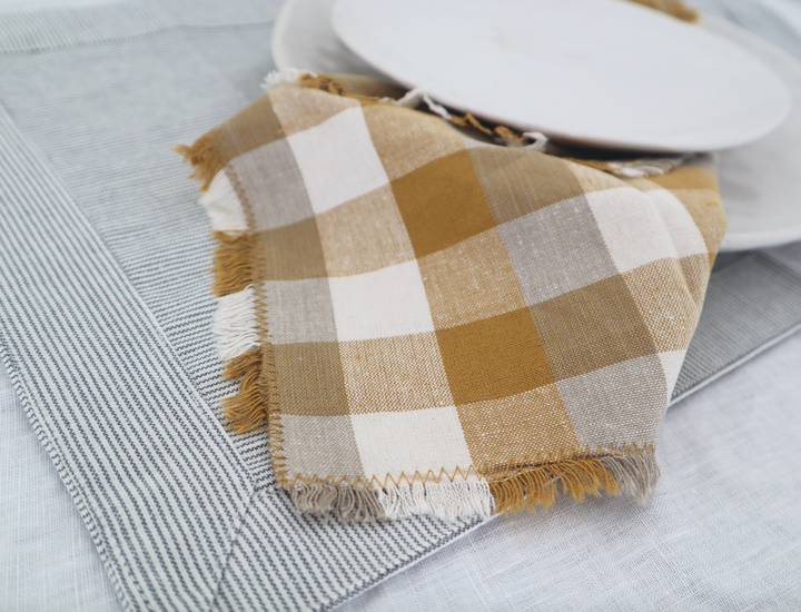 Raine & Humble | Double Check Napkin S/4 - Yellow Sunset | Shut the Front Door