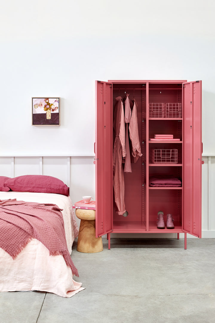 Mustard | Twinny Locker - Berry | Shut the Front Door