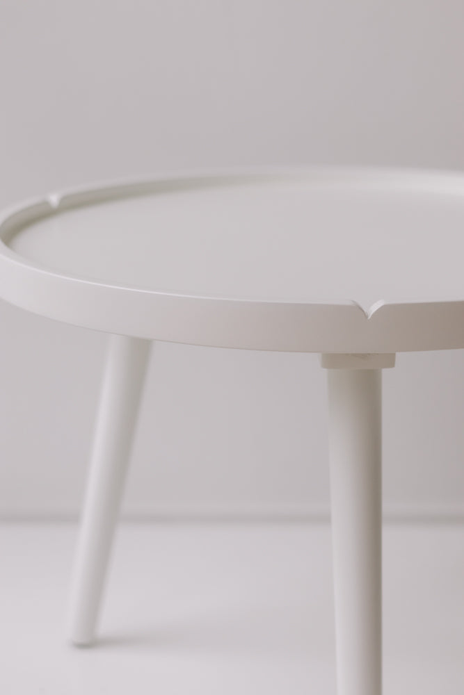 Garcia | Ariel Round Table - White | Shut the Front Door