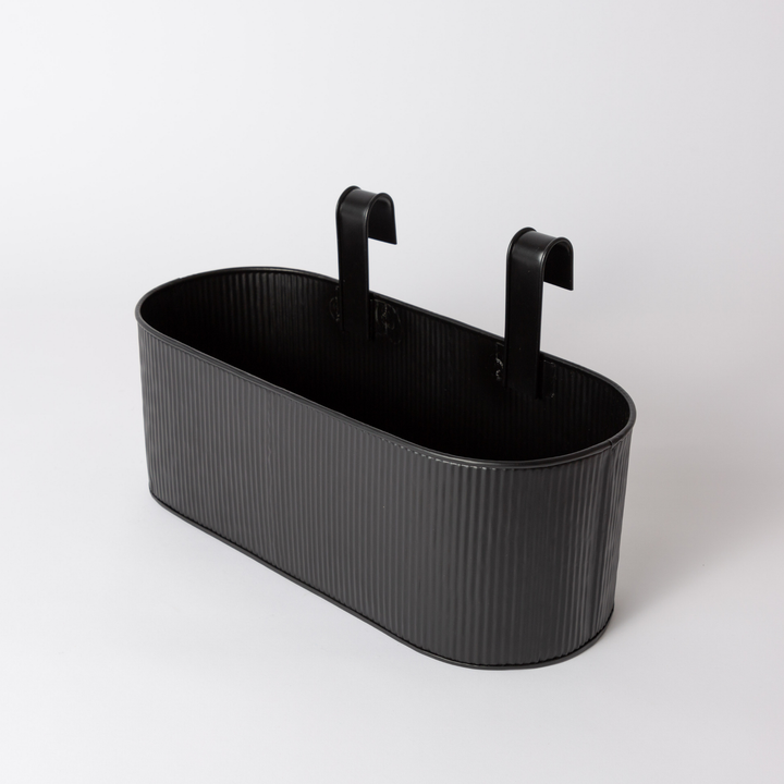 Garcia | Juno Hanging Planter - Black | Shut the Front Door