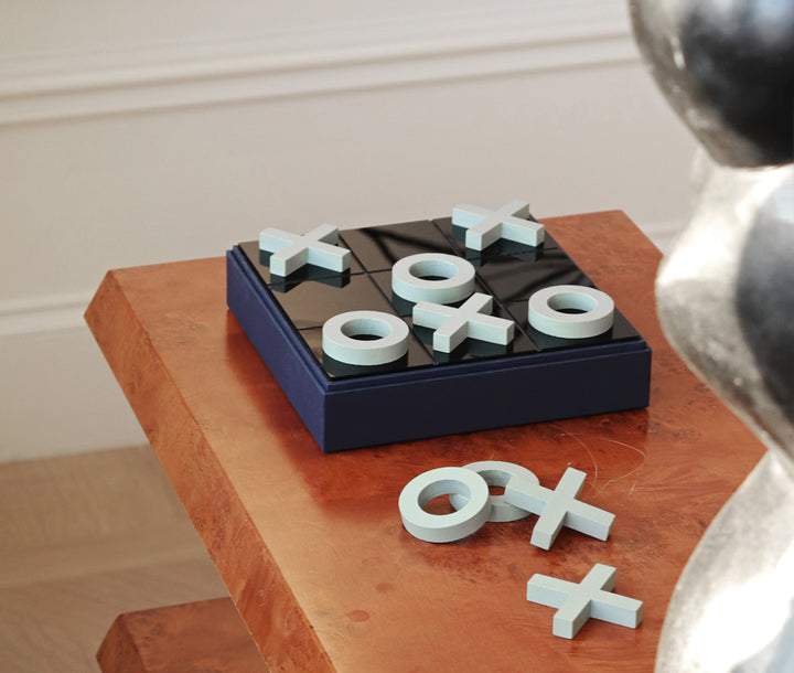 Printworks | Classic Games Tic Tac Toe | Shut the Front Door