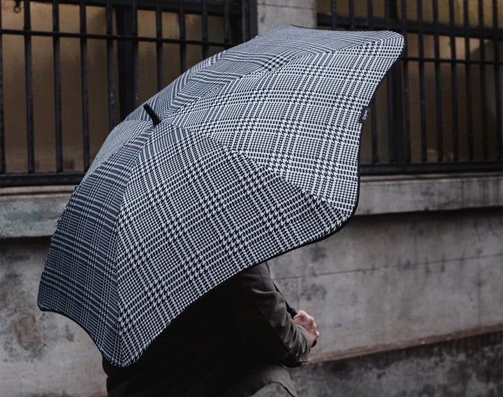 Blunt | Blunt Umbrella - Classic Houndstooth Limited Edition | Shut the Front Door