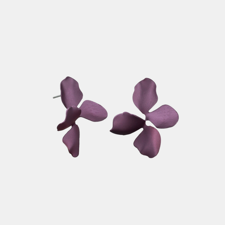 Tiger Tree | Earrings Shimmer Twist Flower - Aubergine | Shut the Front Door