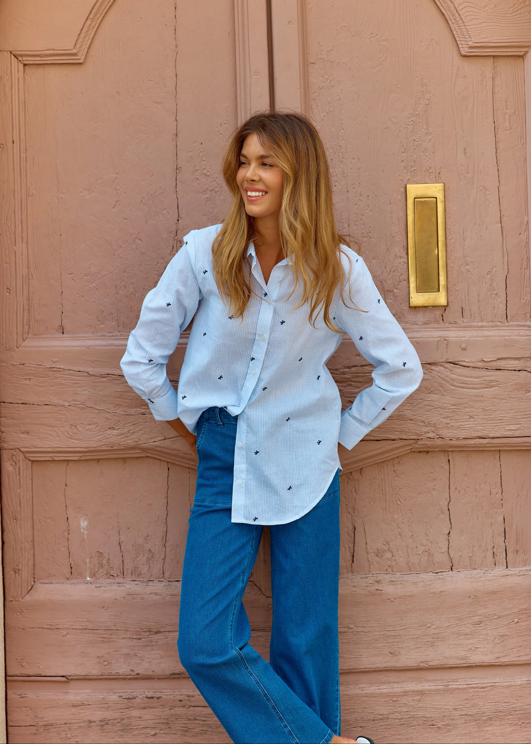 Reid Shirt - Blue Bow Stripe White