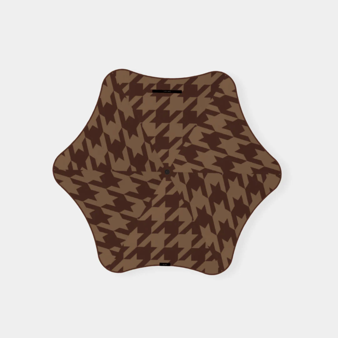 Blunt | Blunt Umbrella Metro - Houndstooth Cocoa | Shut the Front Door