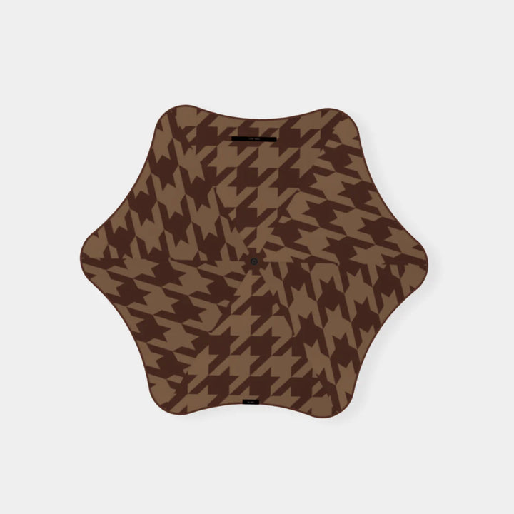 Blunt | Blunt Umbrella Metro - Houndstooth Cocoa | Shut the Front Door