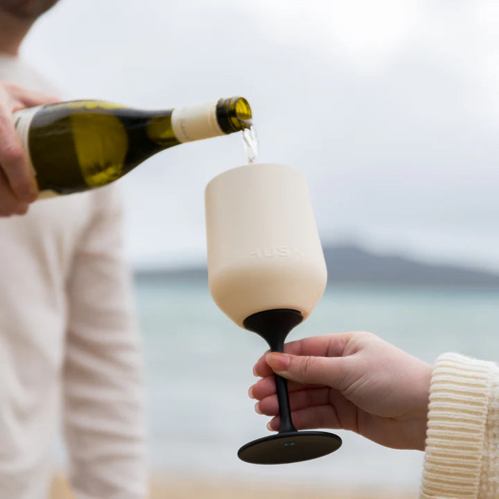Huski Wine Tumbler 2.0 - Sand Beige