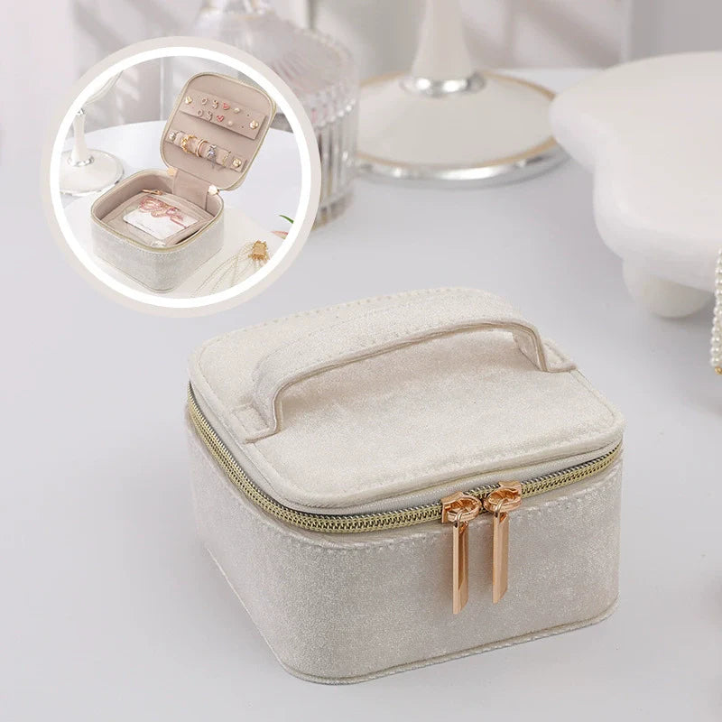 Antigone | Evie Sq Jewellery Box - Off White | Shut the Front Door