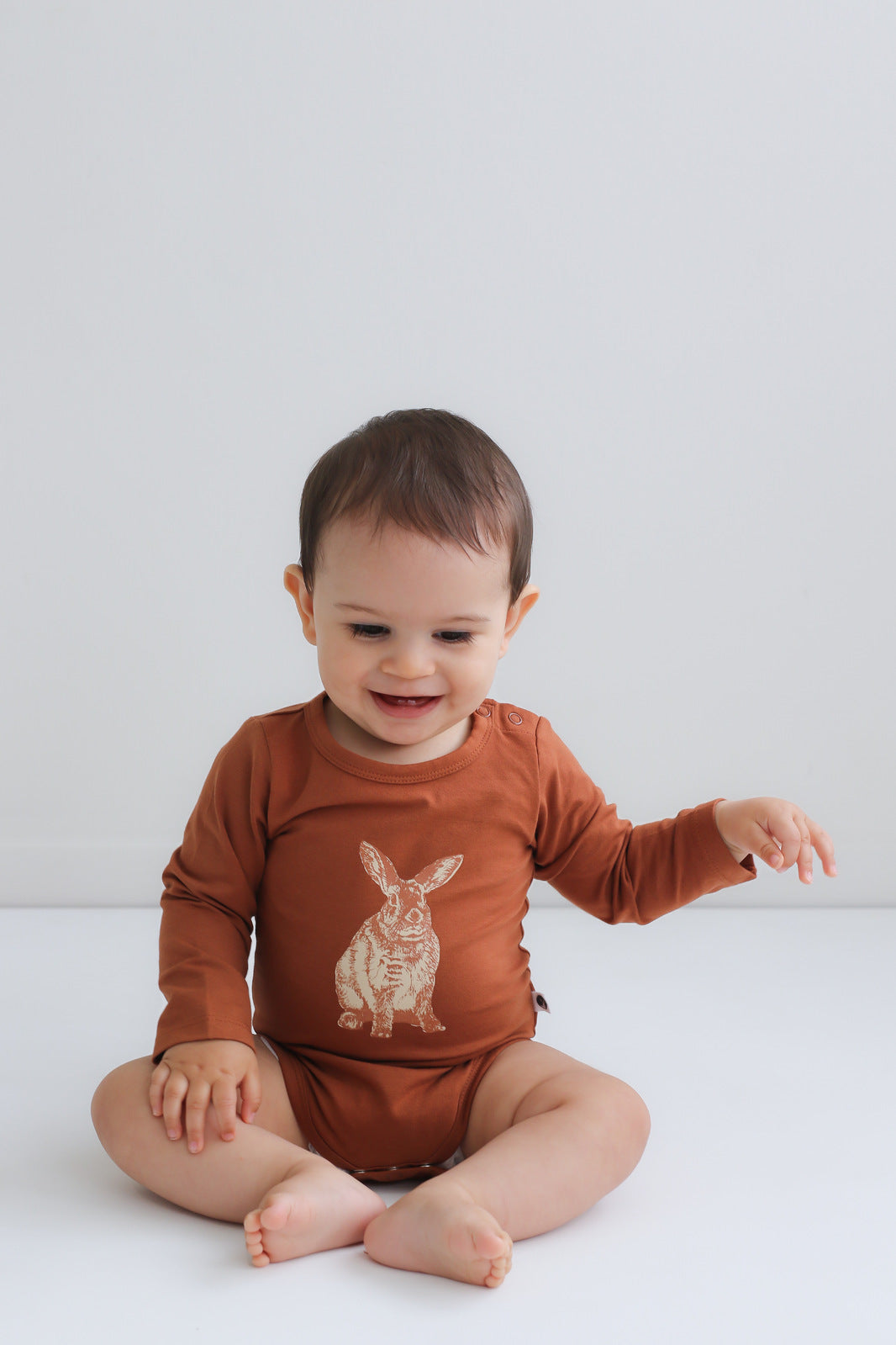 Burrow & Be | Mr Hopkins Long Sleeve Bodysuit - Chestnut 6-12m | Shut the Front Door