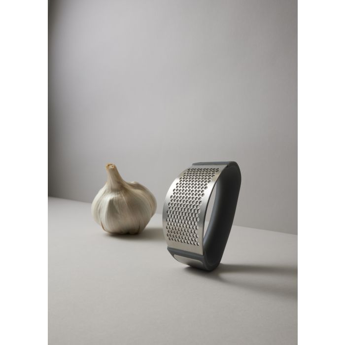 SVNA | Garlic Crusher - Charcoal | Shut the Front Door