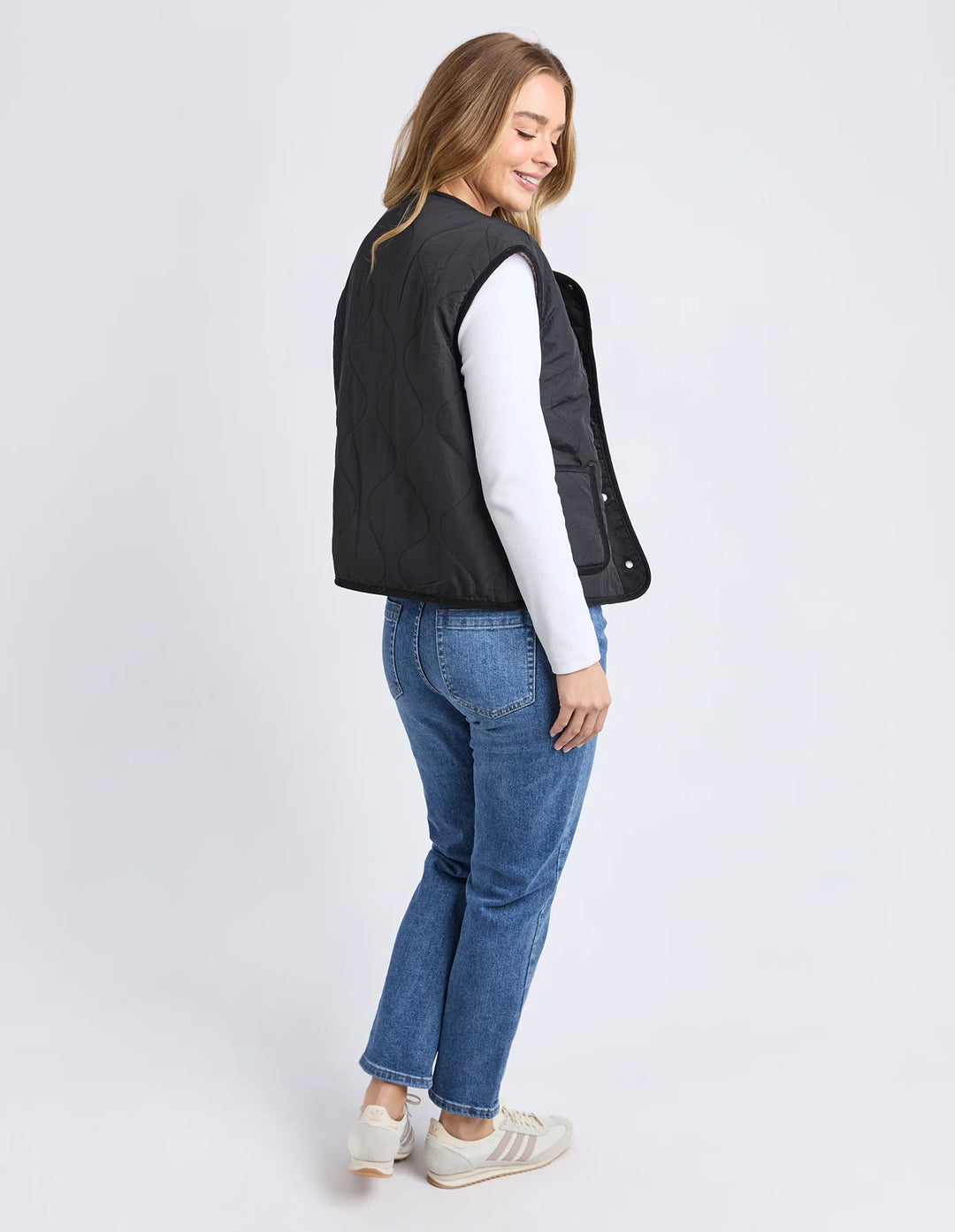Foxwood | Alberta Vest - Black | Shut the Front Door