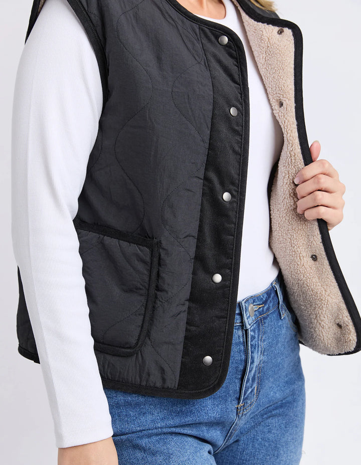 Foxwood | Alberta Vest - Black | Shut the Front Door