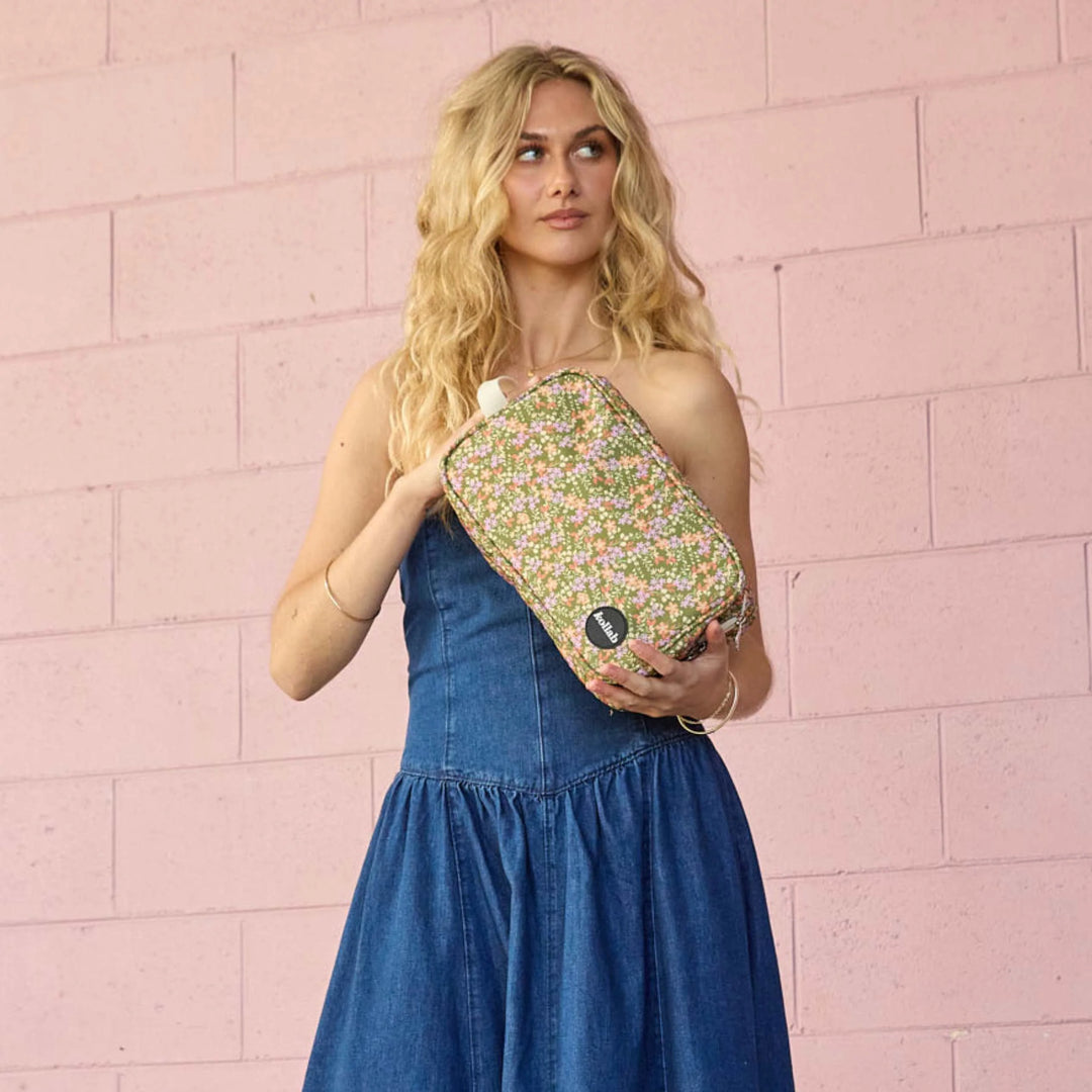 Holiday Travel Bag - Lavender Haze