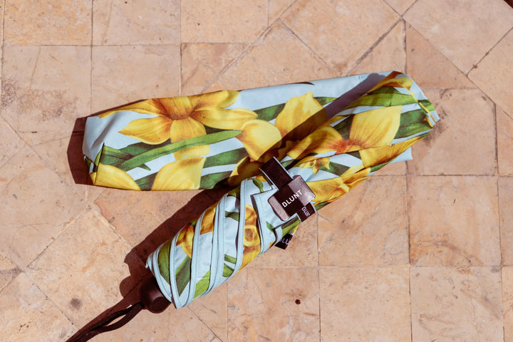 Blunt | Blunt Umbrella UV Metro - Daffodil | Shut the Front Door