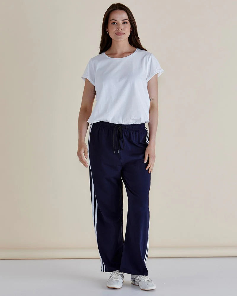 Betty Basics | Nikki Relax Cotton Jogger - Navy | Shut the Front Door