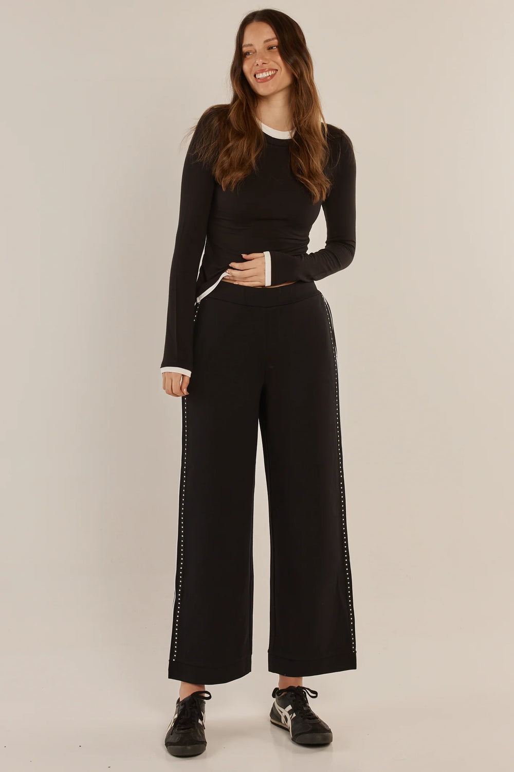 Betty Basics | Bien Ponte Jogger - Black | Shut the Front Door