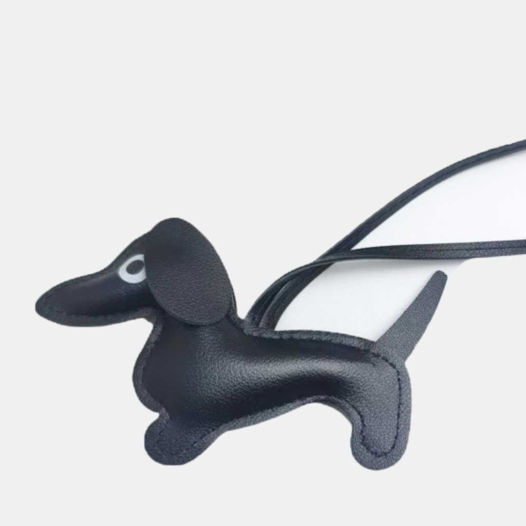 【SS25＊日本未入荷】dachshund bag charm Dachshund bag charm | Simons | Keychains | Simons
