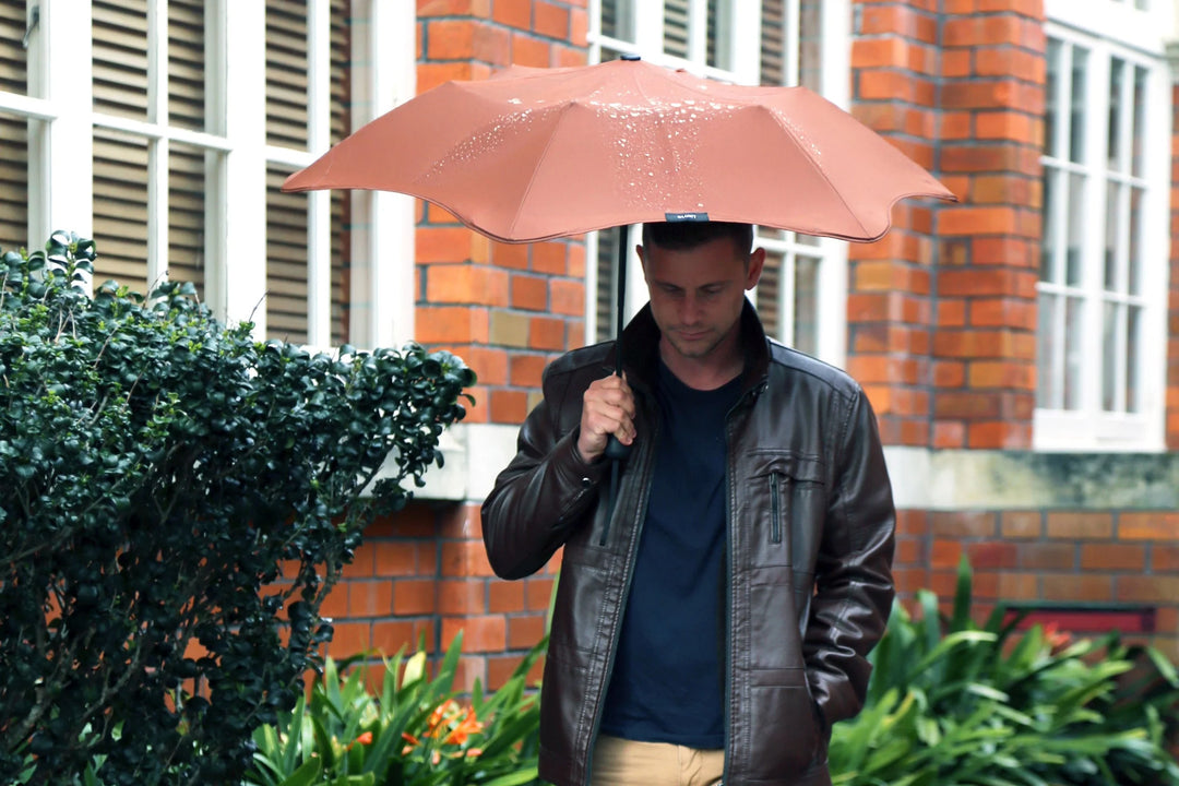 Blunt | Blunt Umbrella Metro - Espresso | Shut the Front Door