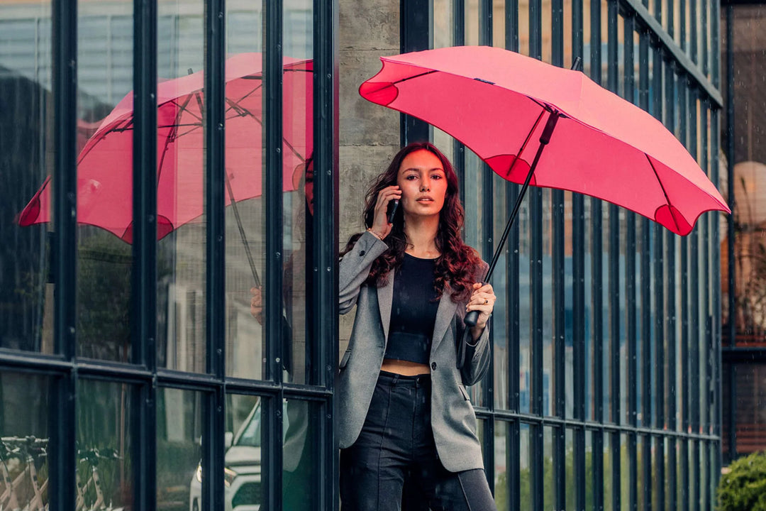 Blunt | Umbrella Blunt Classic - Hibiscus Pink | Shut the Front Door