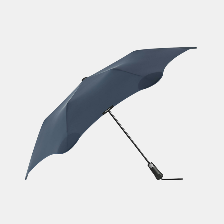 Blunt | Umbrella Blunt Metro Midnight Navy | Shut the Front Door