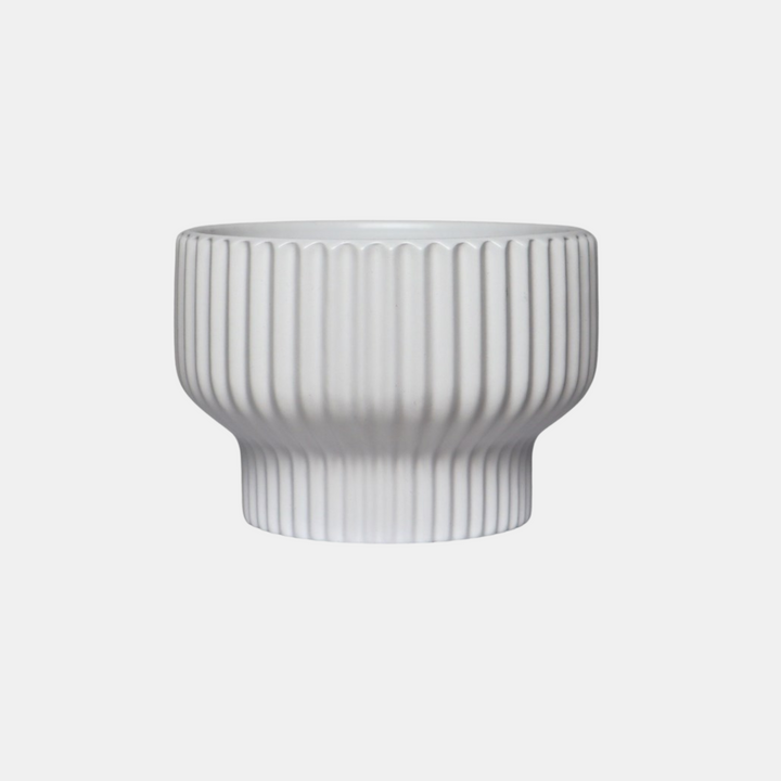 Garcia | Elton Ceramic Planter Small - White | Shut the Front Door
