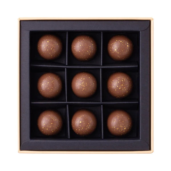 Bennetts Of Mangawhai | Christmas Jolly Bonbon Box | Shut the Front Door