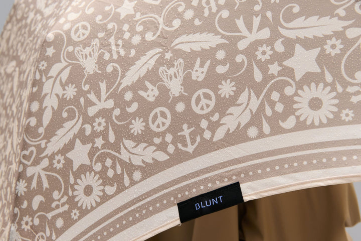 Blunt | Blunt Umbrella Metro - X Karen Walker - Filigree | Shut the Front Door