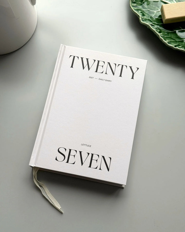 2027 Daily Diary - Minimal Typographic