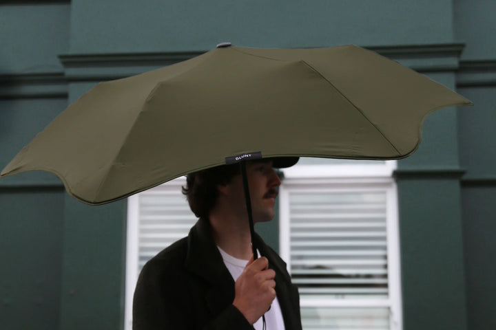 Blunt | Blunt Umbrella Metro - Moss | Shut the Front Door