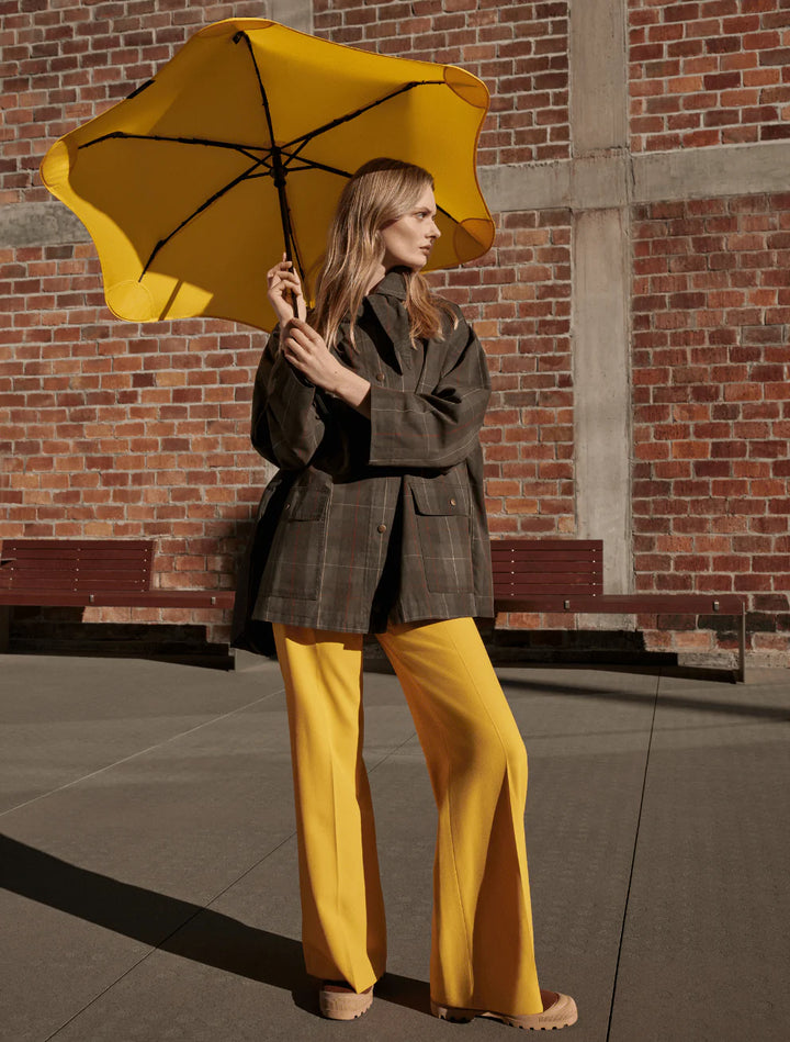 Blunt | Umbrella Blunt Neo Citrus Yellow | Shut the Front Door