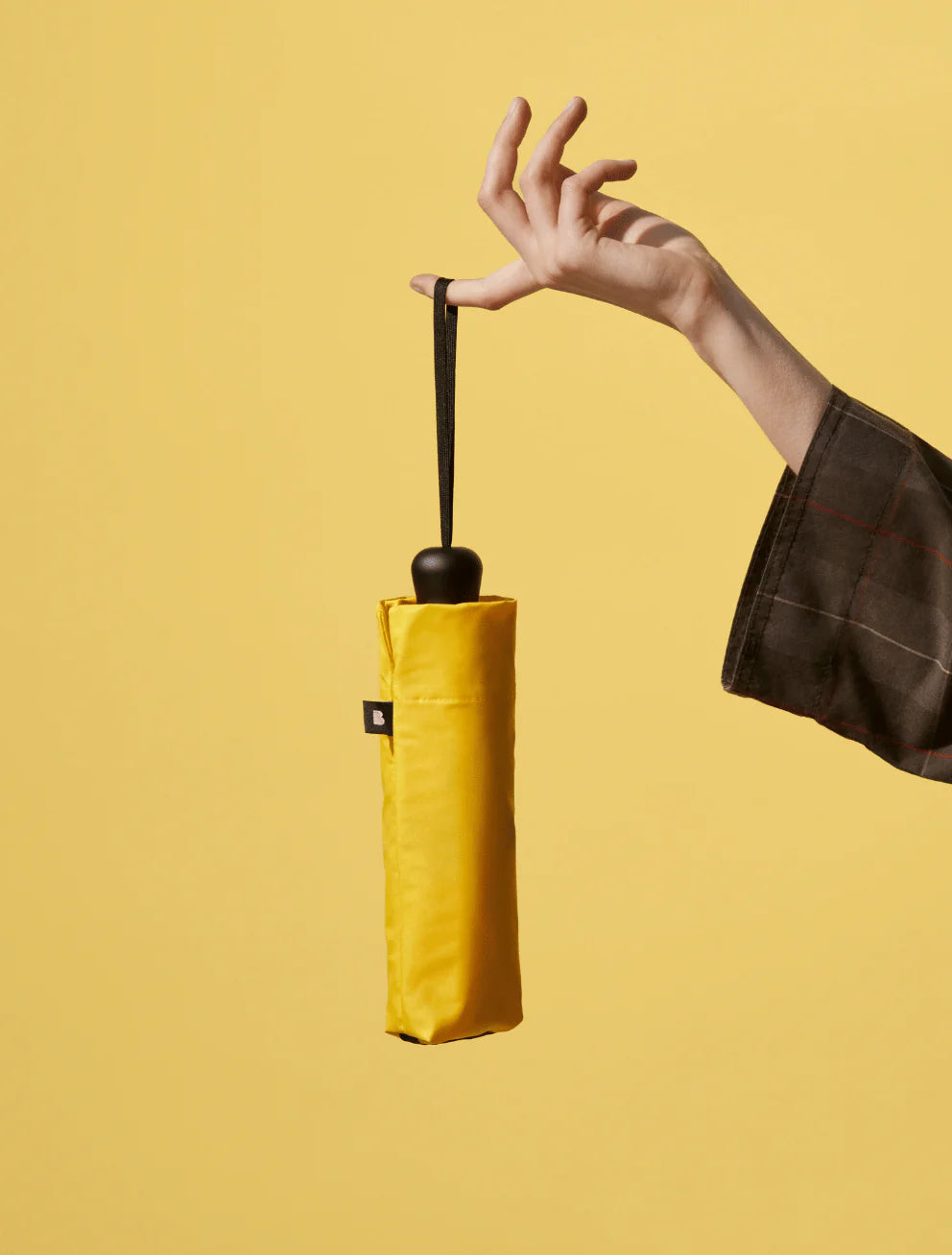 Blunt | Umbrella Blunt Neo Citrus Yellow | Shut the Front Door