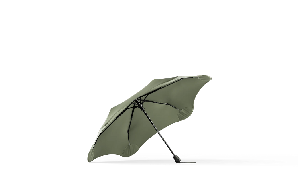 Blunt | Umbrella Blunt Neo - Sage Green | Shut the Front Door