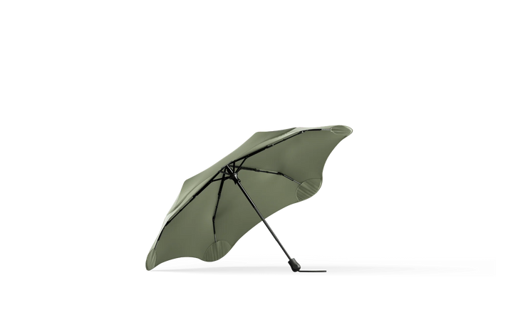 Blunt | Umbrella Blunt Neo - Sage Green | Shut the Front Door