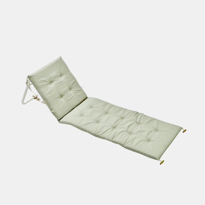 Sunnylife | Reclining Beach Chair Seagrass | Shut the Front Door