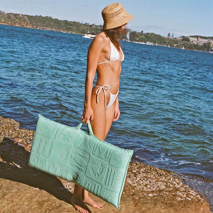 Sunnylife | Terry Folding Seat - De Playa Esmeralda | Shut the Front Door