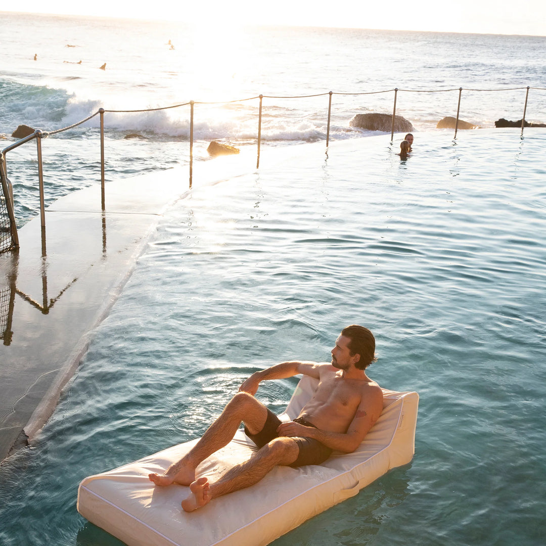 Sunnylife | Luxe Lie-On Lounger - Casa Blanca | Shut the Front Door