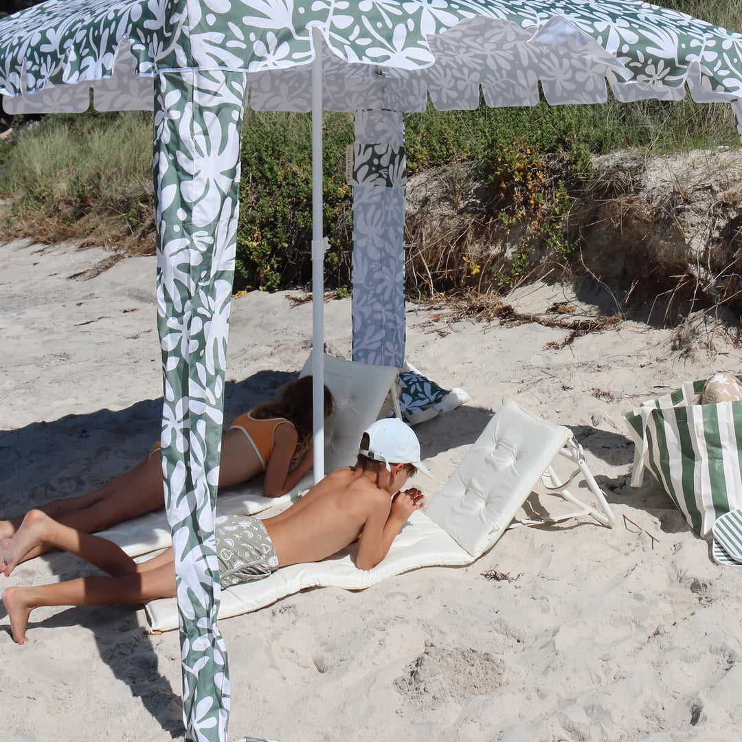Sunnylife | Reclining Beach Chair - Casa Cream | Shut the Front Door