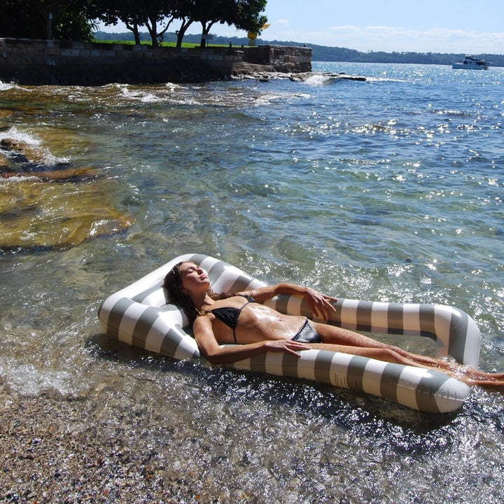 Sunnylife | Lilo Hammock Sea Grass | Shut the Front Door