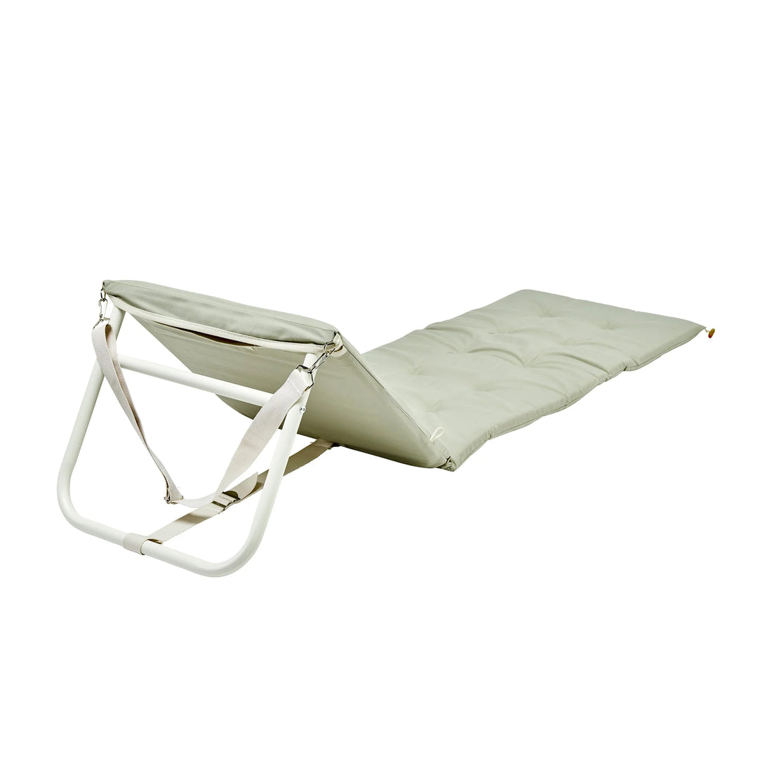 Sunnylife | Reclining Beach Chair Seagrass | Shut the Front Door