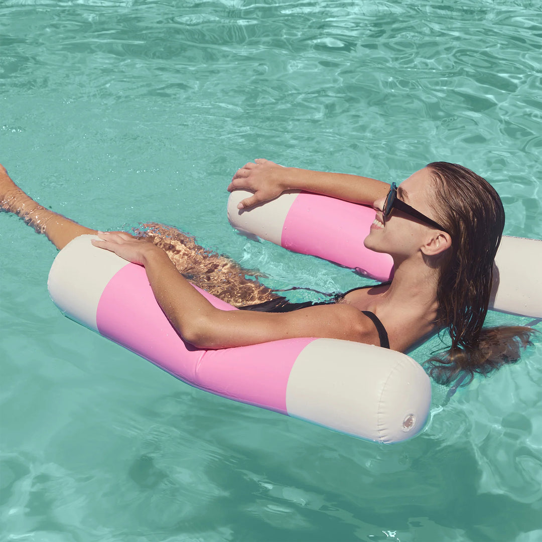Sunnylife | Floating Hammock Zest Magenta | Shut the Front Door
