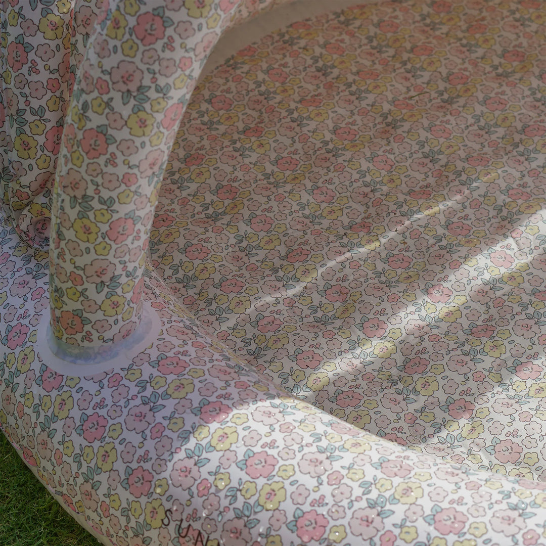 Sunnylife | Kids Inflatable Pool Into the Garden Ditsy Floral | Shut the Front Door